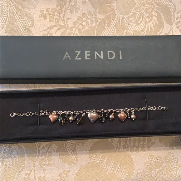 Azendi Jewelry - Azendi Heart Bracelet